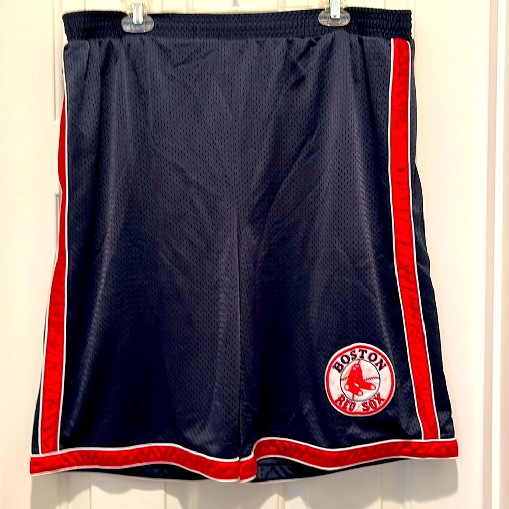Boston Red Sox Men’s Extra Large Blue Red elastic waist shorts